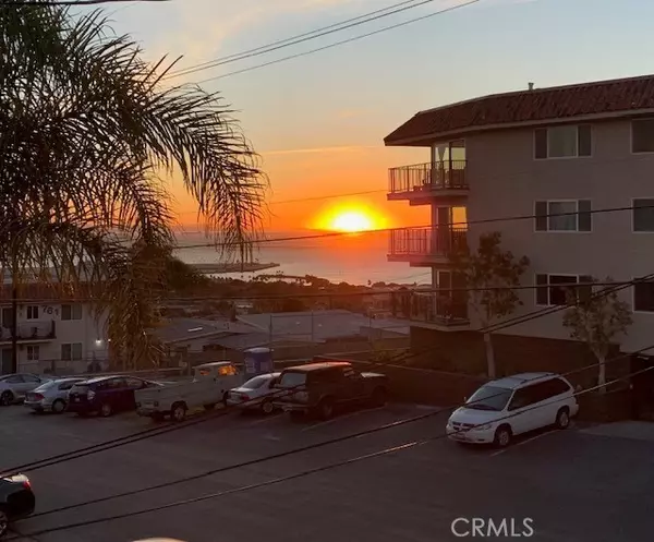 770 W Hamilton Avenue #B, San Pedro (los Angeles), CA 90731