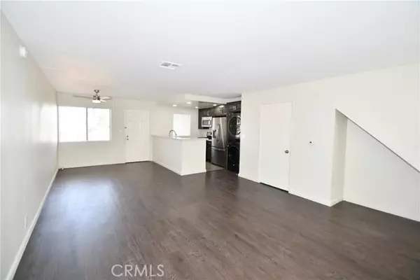 Los Angeles, CA 90066,11852 Washington Place #6