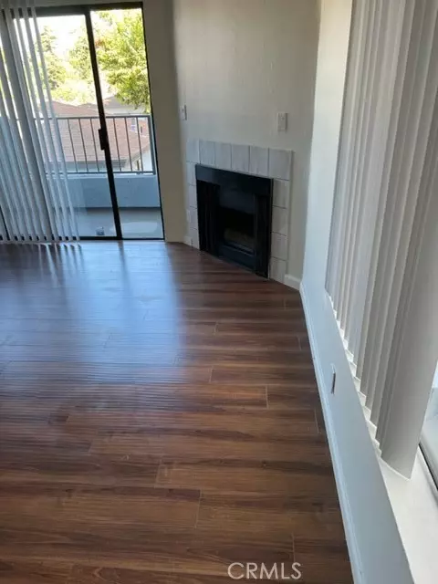 Los Angeles, CA 90066,11852 Washington Place #3