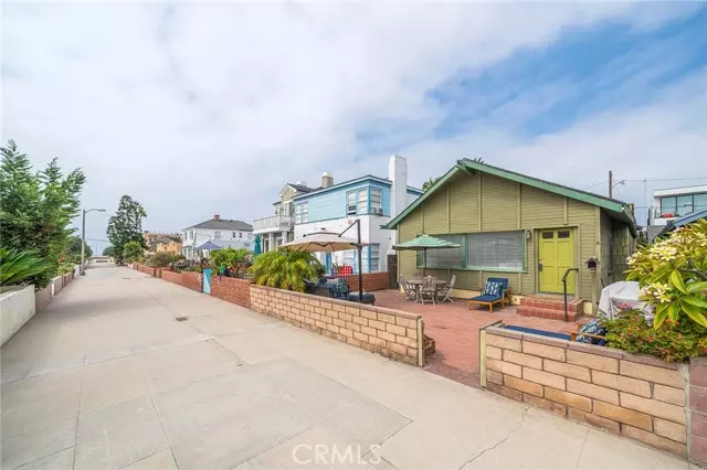77 17th, Hermosa Beach, CA 90254