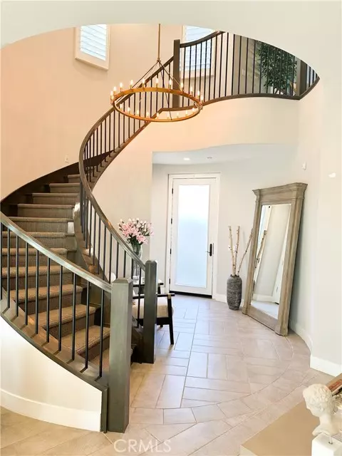 Porter Ranch (los Angeles), CA 91326,12039 Estrella Place