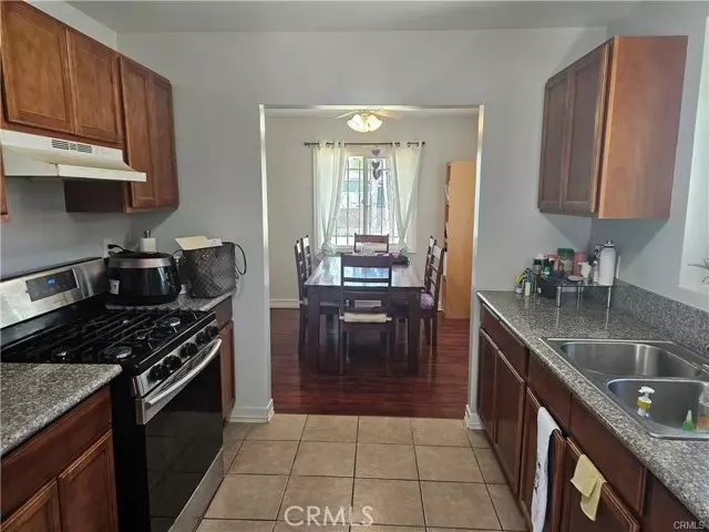 10202 Doty Avenue, Inglewood, CA 90303