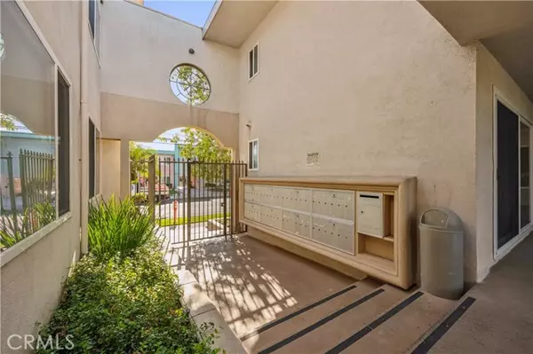 Torrance, CA 90503,20917 Amie Avenue #30