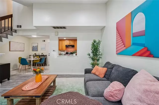 3390 Elm Ave #2, Long Beach, CA 90807