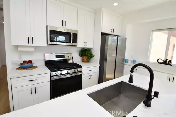 Inglewood, CA 90302,935 E Fairview Boulevard