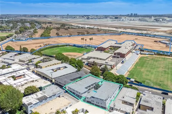 Playa Del Rey (los Angeles), CA 90293,7749 Saint Bernard Street