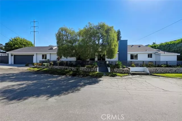 Manhattan Beach, CA 90266,3616 Laurel Avenue