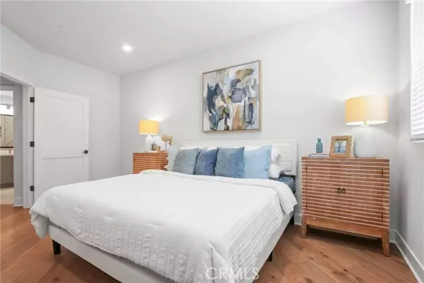 927 Deep Valley Drive #106, Rolling Hills Estates, CA 90274