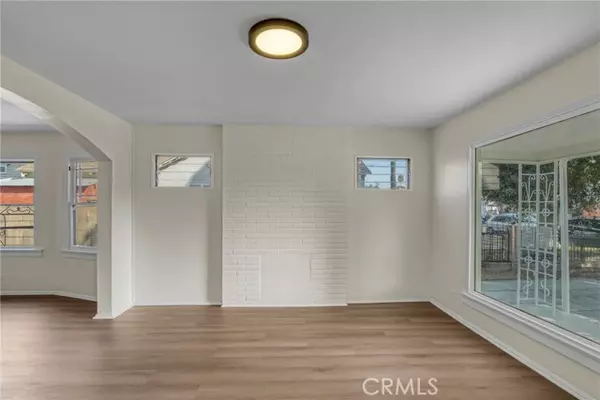 Los Angeles, CA 90016,2947 West Boulevard