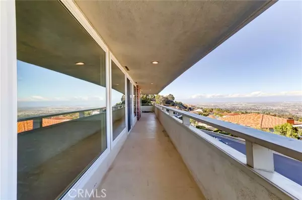 Rancho Palos Verdes, CA 90275,30043 Grandpoint Lane