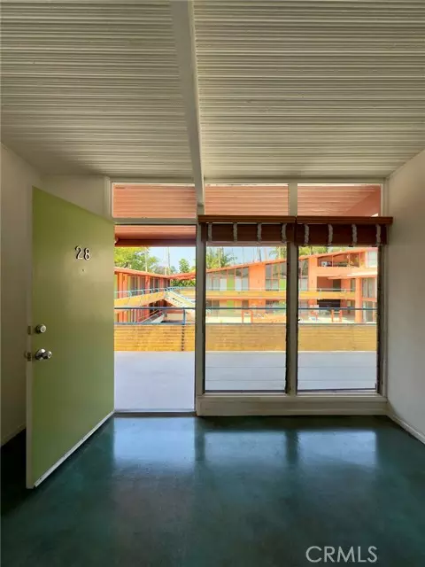 West Hollywood, CA 90046,1400 N Hayworth Avenue #28
