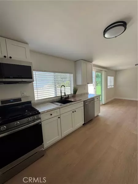 1734 Prospect Ave #B, Hermosa Beach, CA 90254