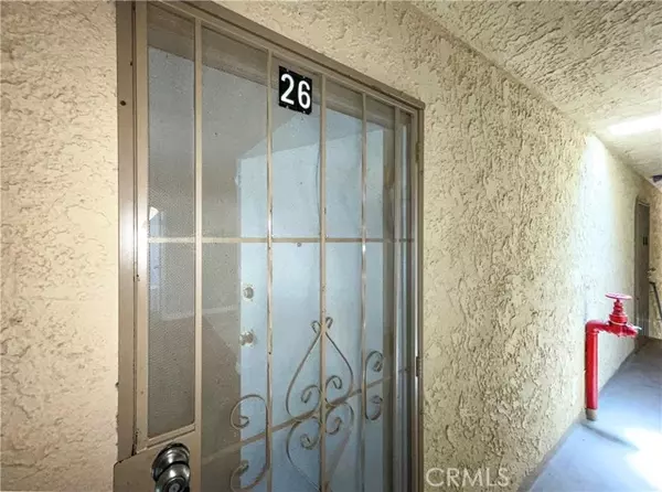 Hawthorne, CA 90250,13717 Chadron Avenue #26