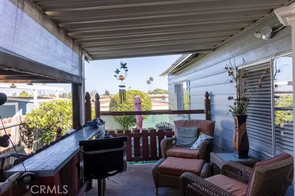 Compton, CA 90220,2601 E Victoria #211