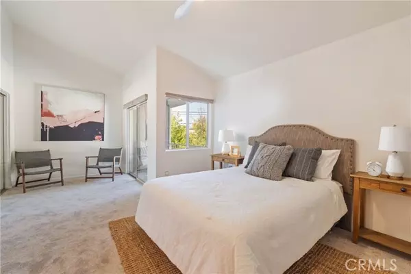 15735 Nordhoff #17, North Hills (los Angeles), CA 91343