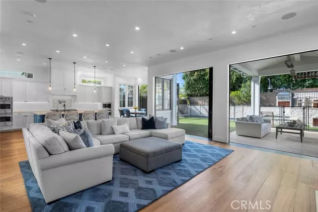 Manhattan Beach, CA 90266,1757 8th Street