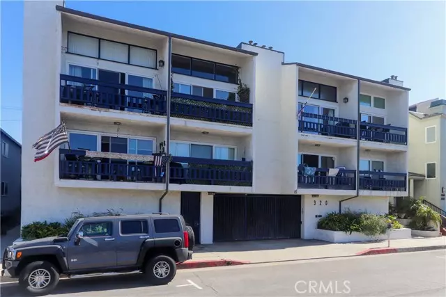 320 Hermosa Avenue #102, Hermosa Beach, CA 90254
