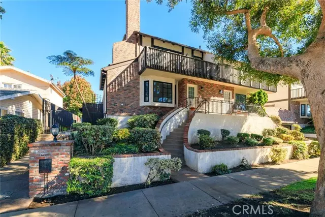 Redondo Beach, CA 90277,240 S Broadway #2