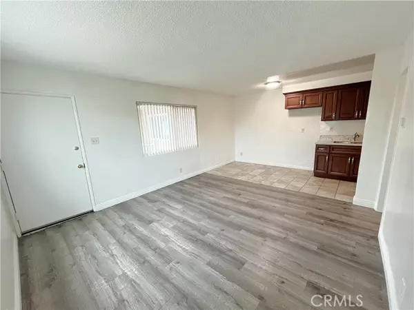 Hawthorne, CA 90250,4461 W 135th Street #F