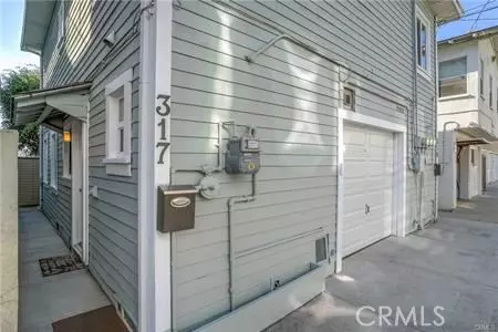 317 Bayview Drive, Hermosa Beach, CA 90254