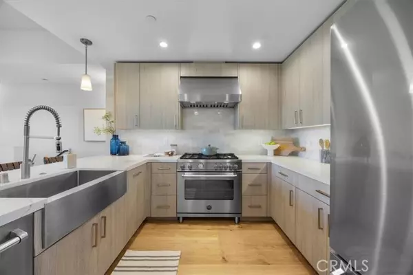 Manhattan Beach, CA 90266,615 Aviation Way