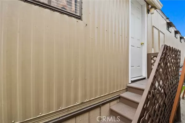 Torrance, CA 90501,23701 S Western Avenue #197