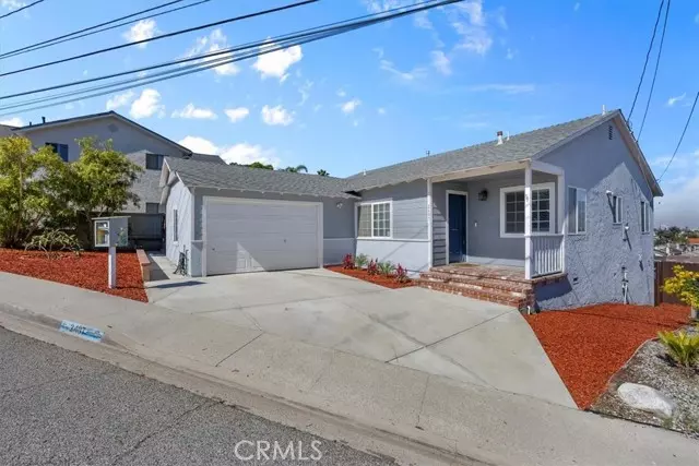2407 Ripley Avenue, Redondo Beach, CA 90278
