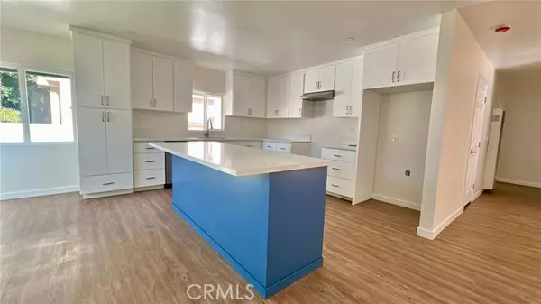 Los Angeles, CA 90011,2512 Stanford