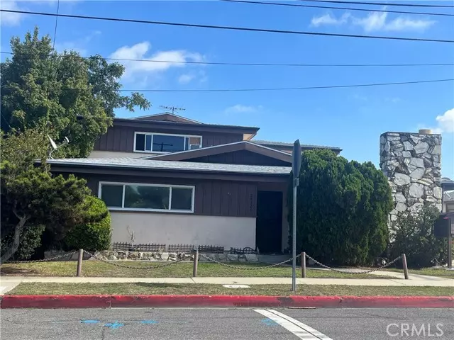 25326 Oak, Lomita, CA 90717