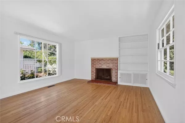 Palos Verdes Estates, CA 90274,121 Via Ardilla