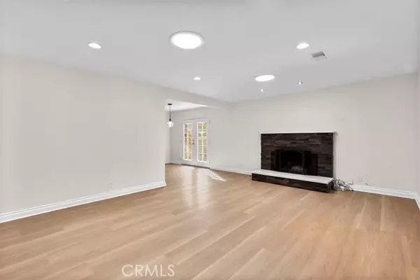 Anaheim, CA 92802,1537 W Harriet