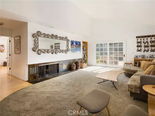 Manhattan Beach, CA 90266,1206 6th Street