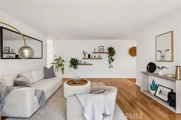 Santa Monica, CA 90403,947 16th Street #5