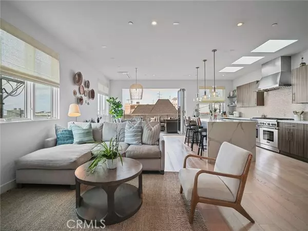 Manhattan Beach, CA 90266,320 35th Street