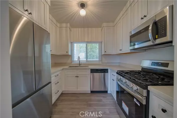 Manhattan Beach, CA 90266,926 Manhattan Beach Blvd #A