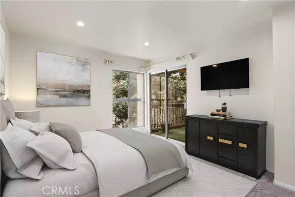 5202 Raintree Circle, Culver City, CA 90230