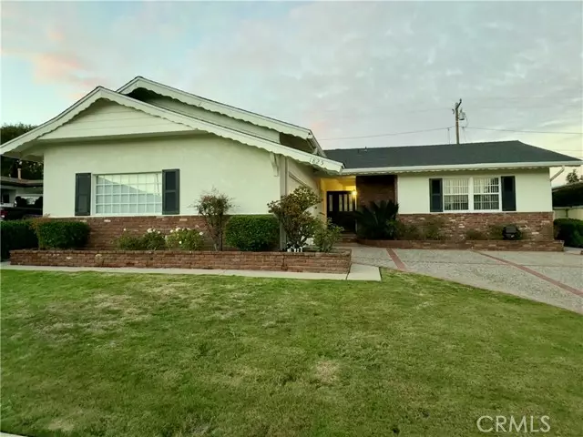 Rancho Palos Verdes, CA 90275,1825 Valleta