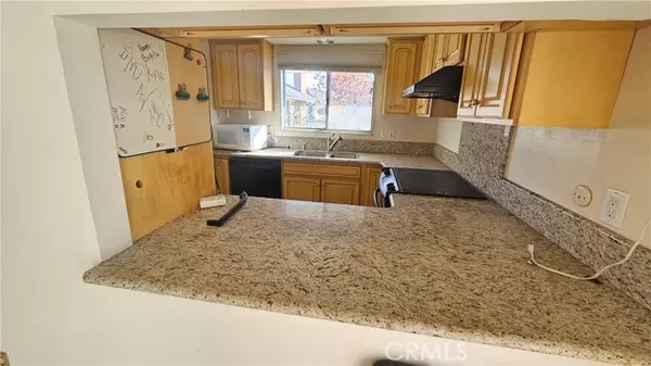 Torrance, CA 90505,22909 Nadine #B