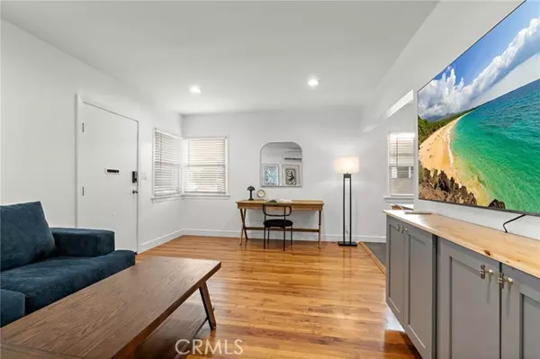 Hawthorne, CA 90250,5027 W 135th