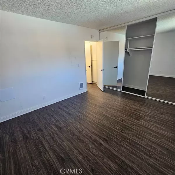 Redondo Beach, CA 90277,209 S Prospect Avenue #205