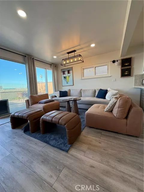 Playa Del Rey (los Angeles), CA 90293,6947 Trolleyway