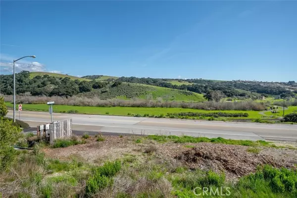 Pismo Beach, CA 93449,991 Canyon Lane