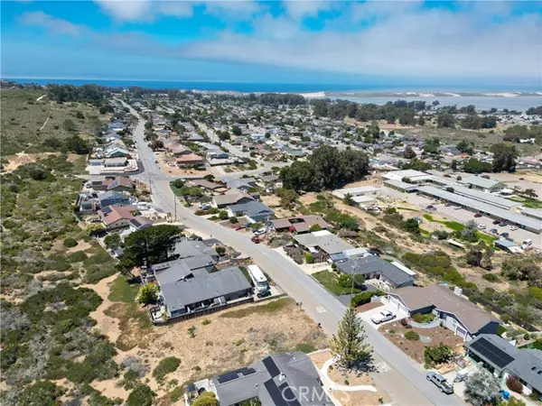 Los Osos, CA 93402,915 Highland Drive