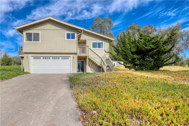 Arroyo Grande, CA 93420,955 Via Solana