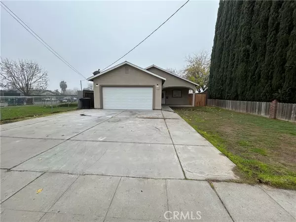 335 N 15th Street, Chowchilla, CA 93610