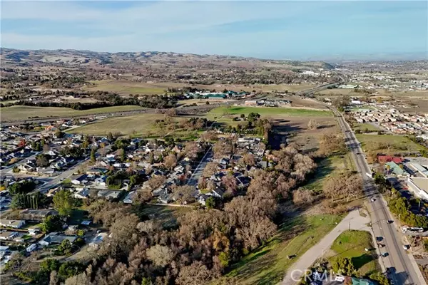 Templeton, CA 93465,42 Old County Road