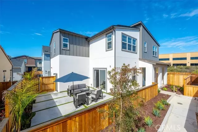 160 Earthwood Lane, San Luis Obispo, CA 93401