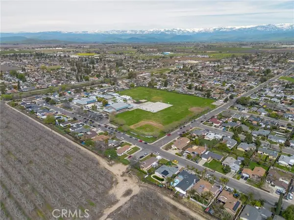 Visalia, CA 93292,896 N Mariposa Avenue