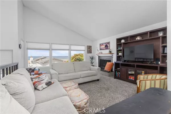 Cayucos, CA 93430,1983 Cirlce Drive