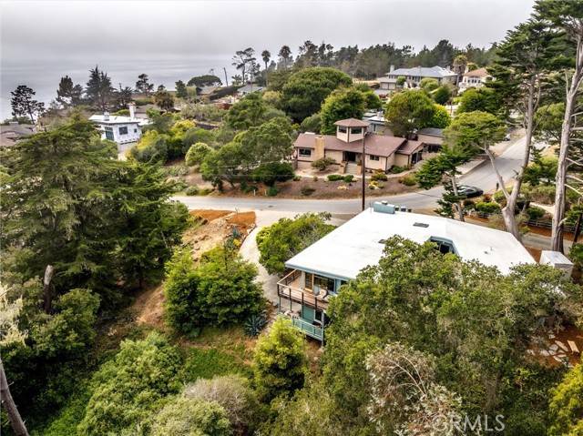 676 Orlando Drive, Cambria, CA 93428